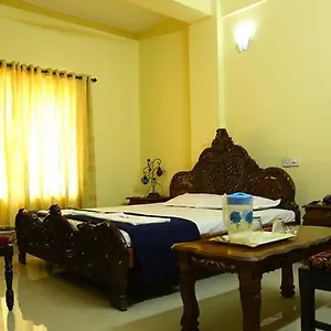 Pathans Residential Hotel Thrissur